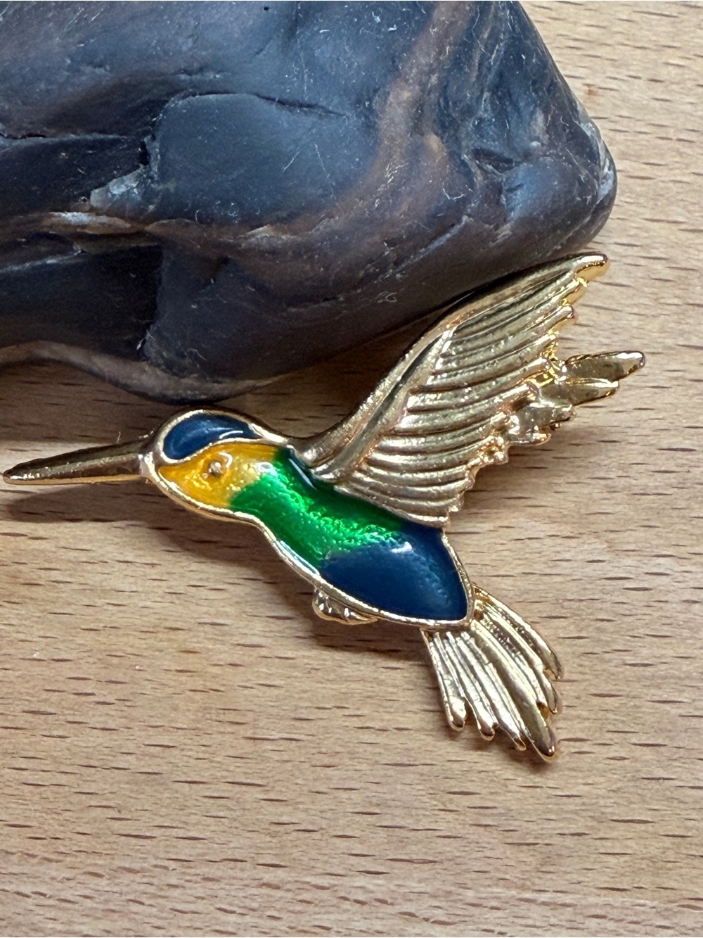 NWT Gold Tone Enamel Hummingbird Brooch Pin- Blue, Green & Yellow